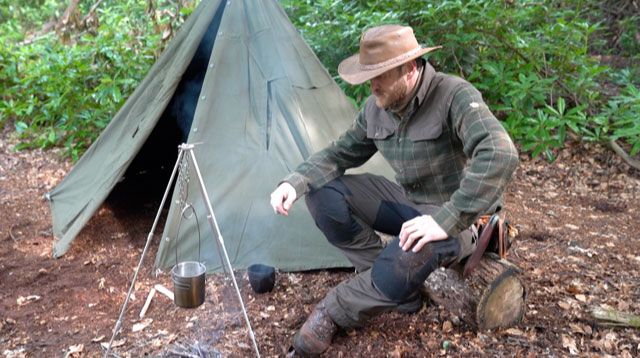 creating bushcraft camp