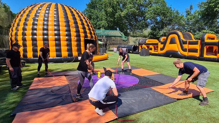 group problem solving by inflatables